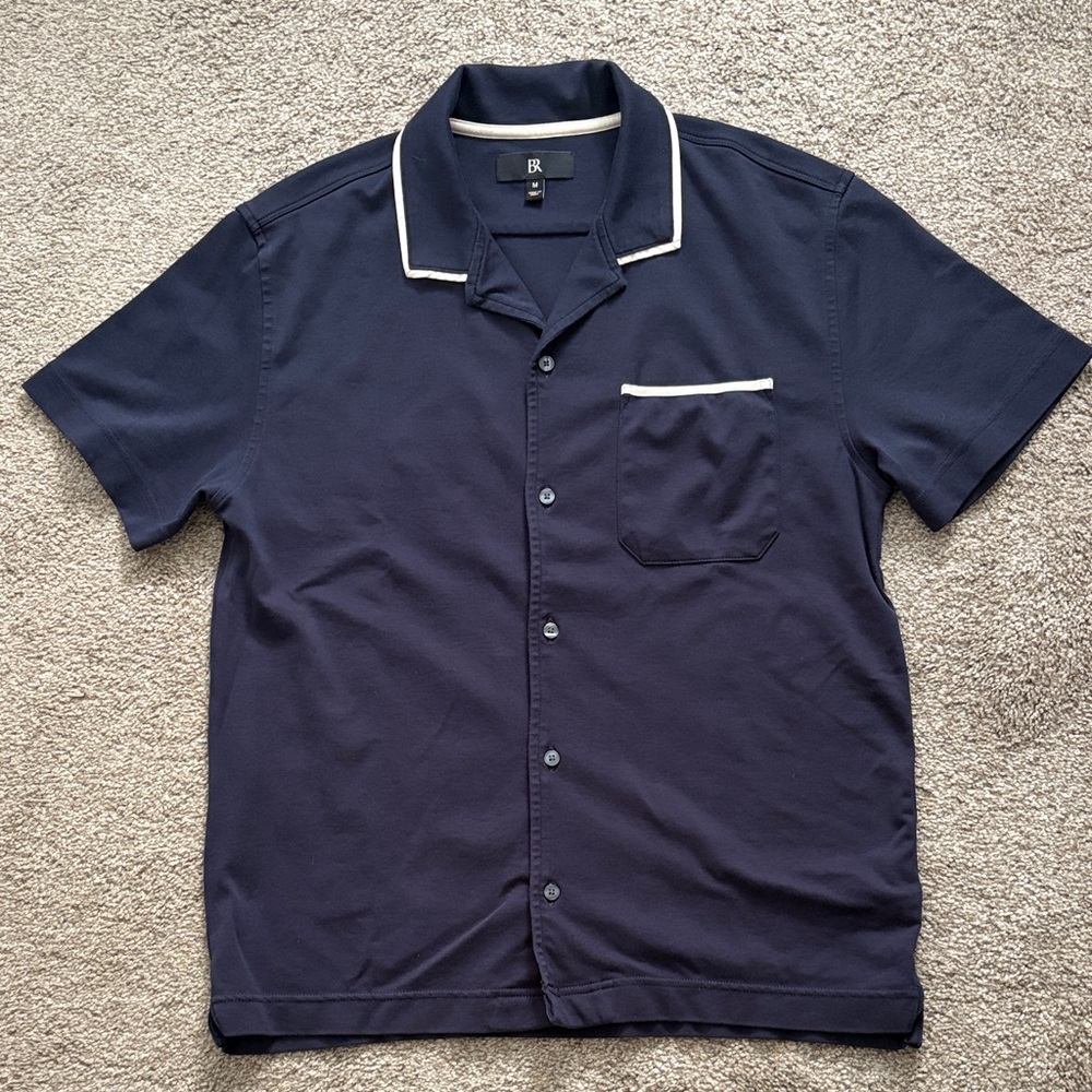 Banana Republic Dark Blue Short Sleeve Shirt with Light Trim